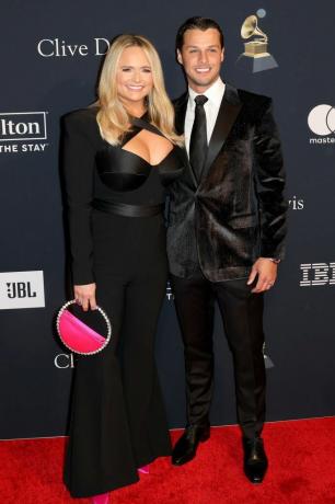 miranda lambert l och brendan mcloughlin deltar i pre grammy-galan