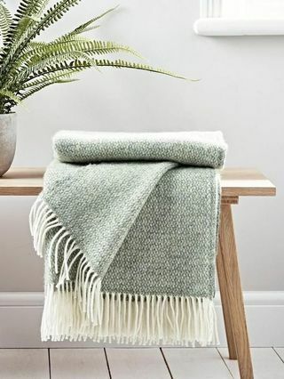 Cox & Cox Soft Wool Throw Sage