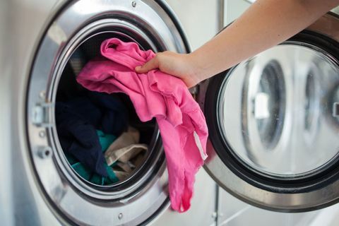 Har Kirstie Allsopp rätt att tvättmaskiner i kök är "motbjudande"?