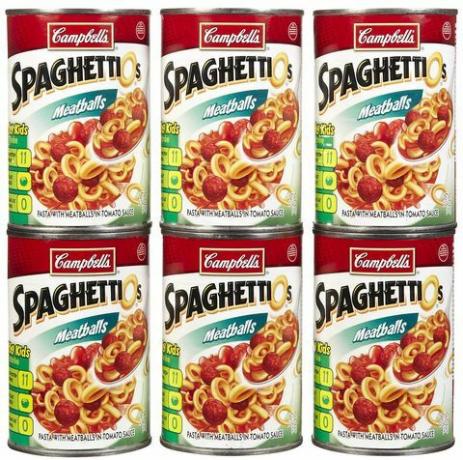 Campbell soppföretag påminner om spagetti efter att plasten funnits inuti