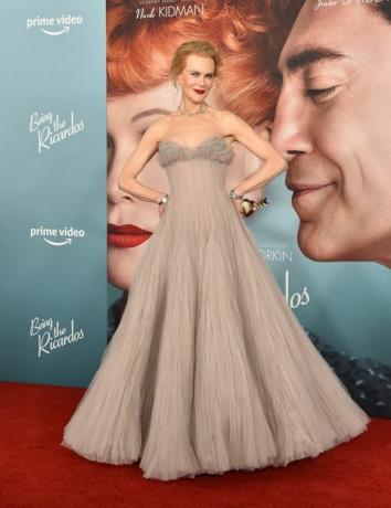 los angeles, kalifornien 6 december nicole kidman deltar i los angeles premiär för amazon studios som är ricardos på academy museum of motion pictures den 6 december 2021 i los angeles, kalifornien foto av axellebauer griffinfilmmagi