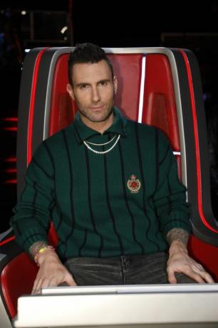 adam levine the voice outfit