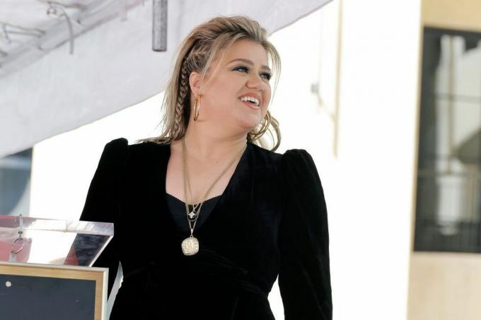 los angeles, Kalifornien 19 september Kelly Clarkson hedras med en stjärna på Hollywood Walk of Fame den 19 september 2022 i Los Angeles, Kalifornien foto av kevin wintergetty images