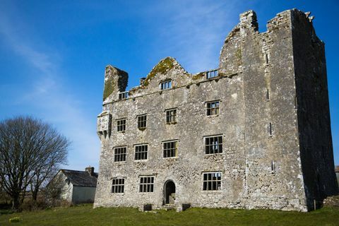 Leamaneh slott i Clare - Irland. 