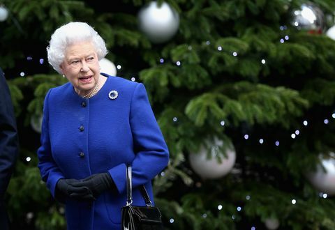 Drottning Elizabeth II deltar i regeringens kabinettmöte varje vecka