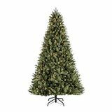 7,5-fots Pre-Lit Winston Spruce Christmas Tree 