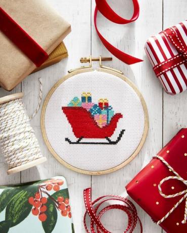 December Cross Stitch Sleigh