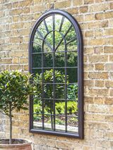 Fura utomhus trädgård vägg fönster stil välvda spegel, 131 x 75 cm, antik brons