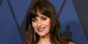 hollywood, kalifornien 27 oktober dakota johnson går på Academy of motion picture arts and sciences 11th annual governors awards vid ray dolby ballroom i hollywood highland center den 27 oktober 2019 i hollywood, kalifornien foto av kevin wintergetty images