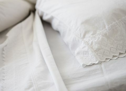 8 enkla trick som hjälper dig att sova i värmen