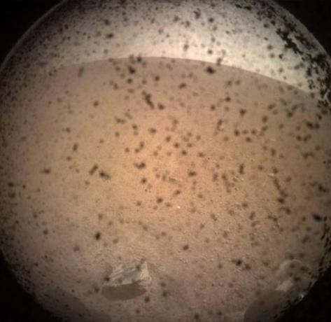 NASA Insight Lander delar första foto från ytan av Mars - Mars Mission Fotografier