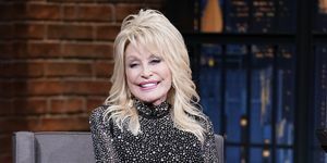 Dolly Parton födelsedag sent på kvällen med Seth Meyers säsong 7