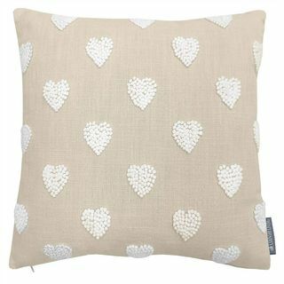 Country Living French Knot Heart Kudde