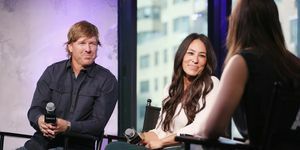 byggserien presenterar chip joanna gaines som diskuterar sin nya bok 