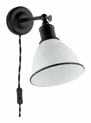 Country Living Farmhouse Plug-in vägglampa